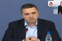 Slobodan Dukić: Delije na falusu