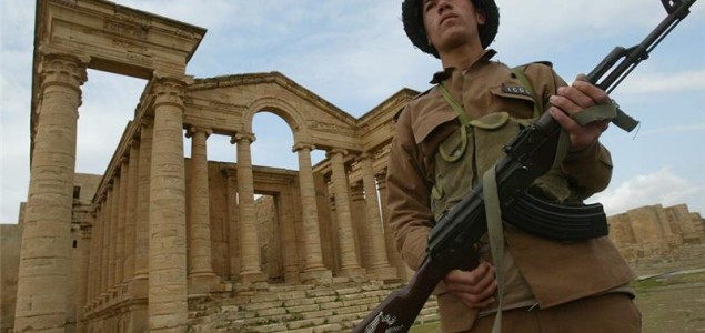 Islamska država uništila drevni grad Hatru