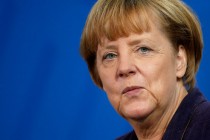 Merkel: Suočiti se sa zločinima