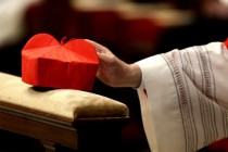 Američka katolička crkva isplatila 120 milijuna dolara žrtvama pedofilije