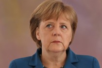 Merkel kaže da treba spriječiti da Grčka ostane bez novaca