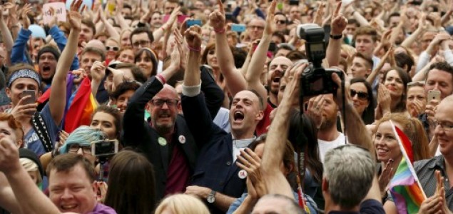 Povijesni referendum: Irska se sa 62 posto glasova odlučila za istospolni brak