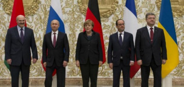 Oland, Merkel, Porošenko i Putin razgovarali o Ukrajini