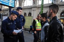 Mađarska obučava vojsku na granicama: Moramo se odbraniti od imigranata