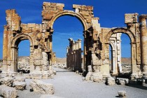 IDIL uništio kultni slavoluk u Palmiri koji je pod zaštitom UNESCO-a