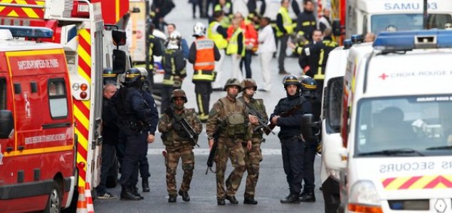 Policijska racija u Parizu okončana, uhapšeno sedam osoba, troje mrtvih