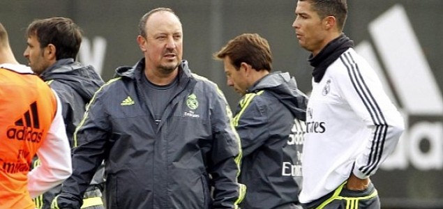 Perez podržao Beniteza: “Ako treba, pošalji Ronalda na klupu”