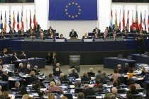 Europski parlament poziva na izradu zajedničke strategije EU za borbu protiv radikalizacije mladih
