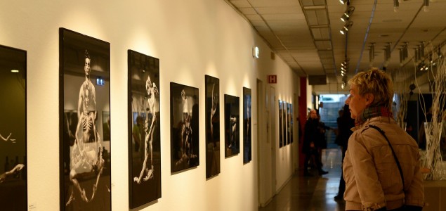 Fotografska izložba Almina Zrne u Cankarjevom domu u Ljubljani