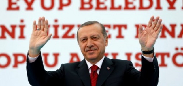 Erdogan u Istanbulu: Ostajem uz svoj narod