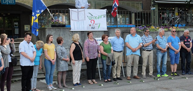 Manifestacija «Dan bijelih traka u Norveškoj»: DA SE NE ZABORAVI