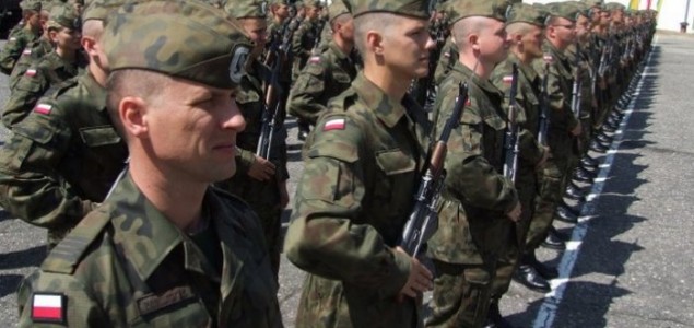 Poljska povećava broj vojnika iz sigurnosnih razloga