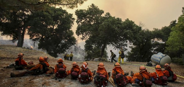 Požar u Kaliforniji gasi 1.600 vatrogasaca