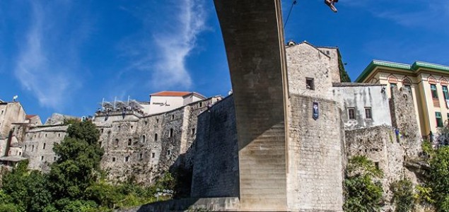 Red Bull Cliff Diving u Mostaru uzburkao stanje u prvenstvu