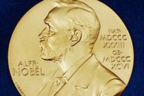 Dva člana Nobelove skupštine upleteni u skandalu