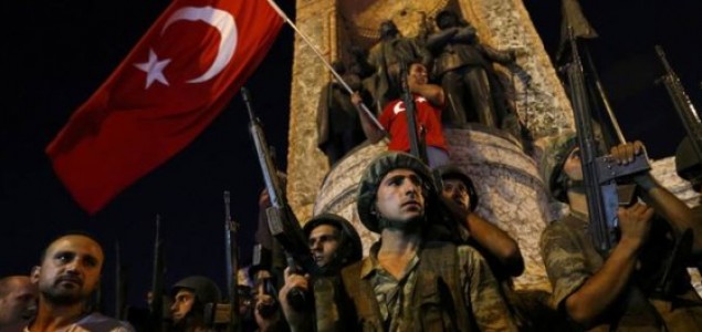 VOJNI PUČ U TURSKOJ: FTV NAVIJAČKI, BHT1 ODMJERENO I PROFESIONALNO