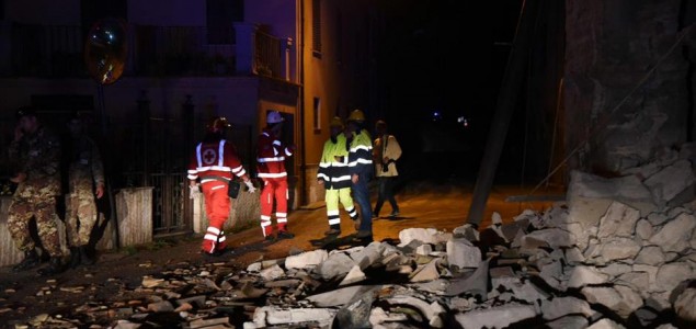 Desetine lakše povrijeđenih, nema žrtava u Italiji
