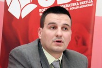 Žuljević odgovorio Ljubiću: Projektovanje Čovićevog kokošinjca je uzaludan neofašistički pothvat