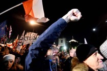 Drama u Poljskoj: Policija izvukla premijerku usred noći iz pobunjenog parlamenta