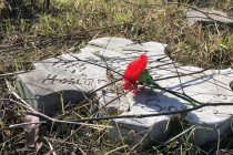 Dragan Markovina: Kome i zašto smeta obnova Partizanskog groblja u Mostaru?