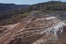 Najviša brana u SAD-u mogla bi popustiti; naređena evakuacija