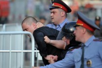 Hiljade Rusa protiv Putina i Medvedeva, uhapšeno više od 500 demonstranata