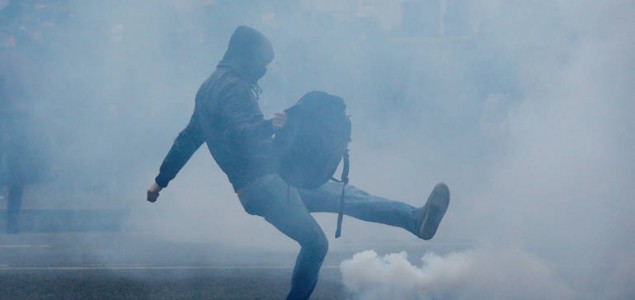 Sukobi u Parizu na protestima protiv policijskog nasilja