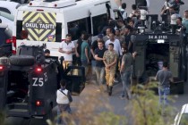 Turska: Uhapšene stotine osumnjičenih zbog povezanosti s Gulenom