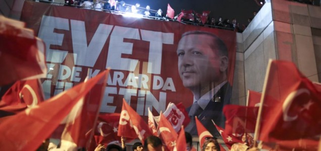 Erdogan proglasio pobedu na referendumu o ustavnim promenama