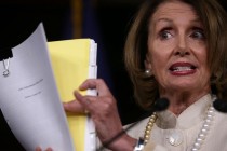 Pelosi traži nezavisnu komisiju za veze Trump-Rusija