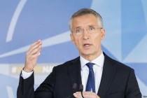 Stoltenberg odao počast nastradalima u noći puča u Turskoj