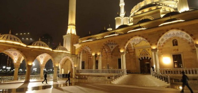 Najveća džamija na Balkanu u najsiromašnijoj državi Evrope