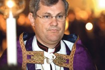 Biskup Košić odbija vjernike