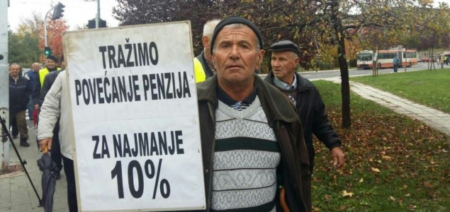 Protest penzionera u Sarajevu