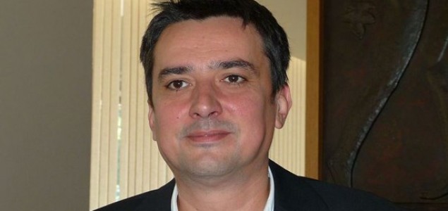 Bakir Hadžiomerović: Lijeva ljevica