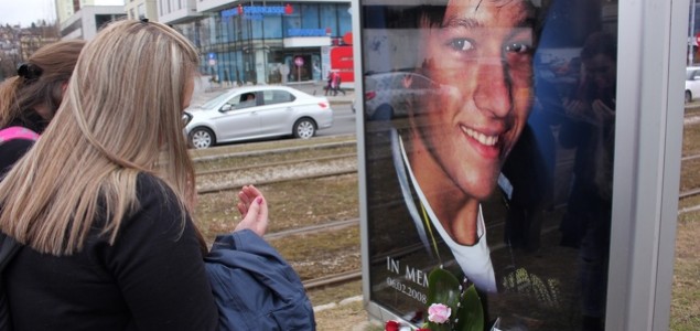 Ni deset godina od ubistva Denisa Mrnjavca Sarajevo nema spomen trg koji bi opominjao na nasilje
