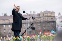 Orban preobražava Mađare na sliku svoju, ponovo piše udžbenike i istoriju