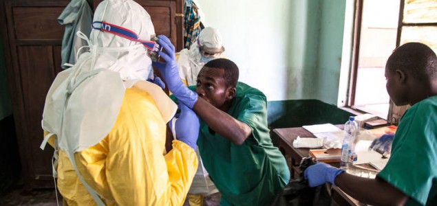 Deseci žrtava ebole u Kongu, počinje vakcinacija