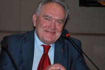 Preminuo Alija Behmen, nekadašnji premijer FBiH, gradonačelnik Sarajeva i igrač Veleža