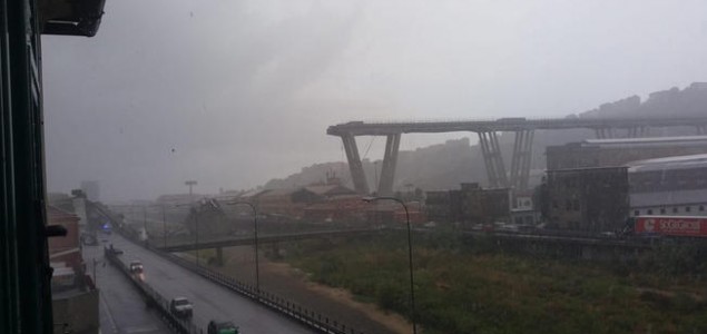 Italijanske vlasti: Najmanje 22 poginulih nakon rušenja mosta u Genovi