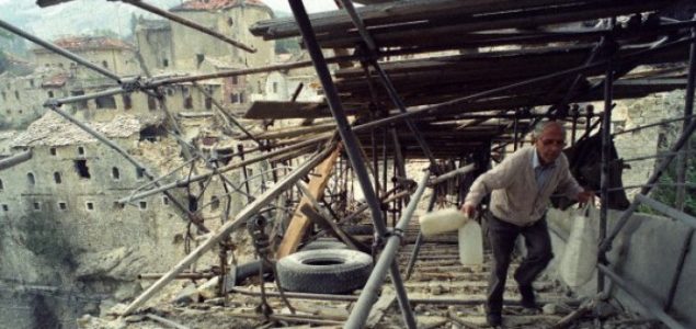 Svjedoci vremena: 25 godina od rušenja Starog mosta u Mostaru