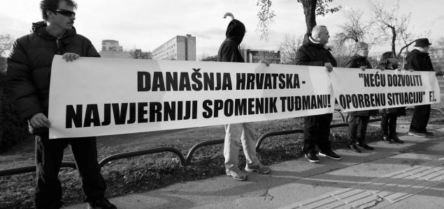 Prosvjed u Zagrebu: Tuđman ne zaslužuje spomenik