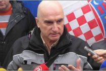Zoran Erceg napadnut jer je rekao “Tuđman zločinac” Plenkoviću uzviknuo: Kako te nije sram dizati spomenik ovome zločincu?
