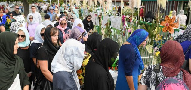 Žene širom Novog Zelanda iz solidarnosti s muslimankama nosile marame