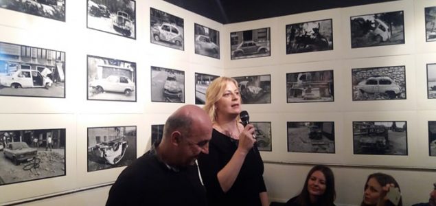 U Sarajevu otvorena izložba „I vozila ubijaju, zar ne?“  