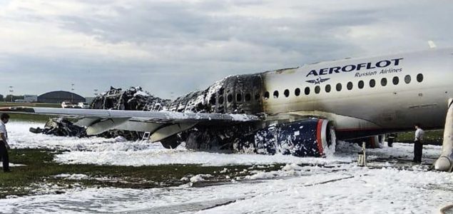 Moskva: U zapaljenom avionu poginula 41 osoba