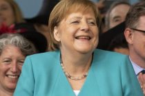 Govor protiv Trumpa u Harvardu: Obračun Merkelove