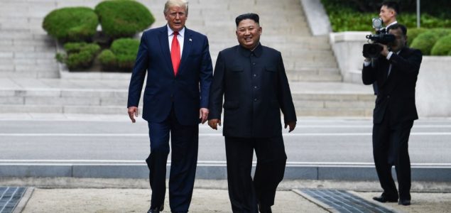 Besciljnih 20 istorijskih koraka: susret Trampa i Kima u Severnoj Koreji