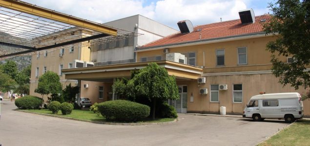 Zahtijevamo od zastupnika u Skupštini HNK da počnu zarađivati platu i spase Bolnicu Safet Mujić