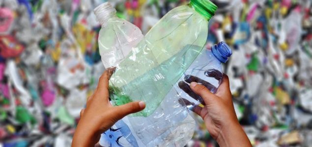 Drugi najveći grad u Ekvadoru reciklira plastične flaše za autobuske karte